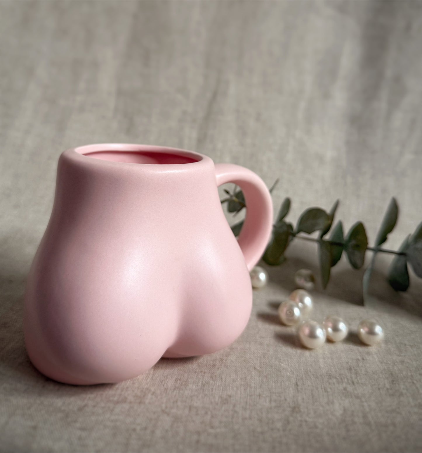 The Girls & Booty Mug Set