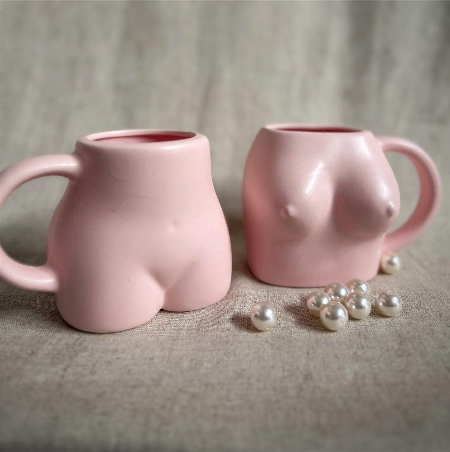 The Girls & Booty Mug Set