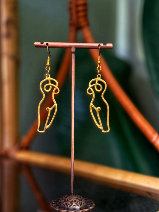 Bare in Gold earrings